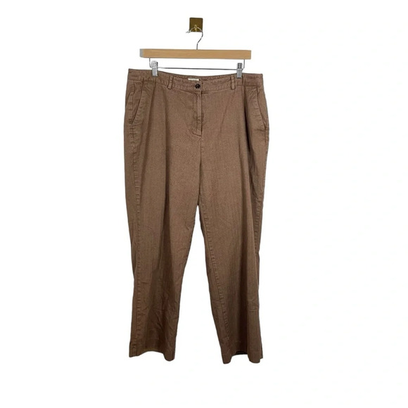 L.L. Bean Women’s Classic Fit Dress Pants in Brown Size 18 - Picture 3 of 9